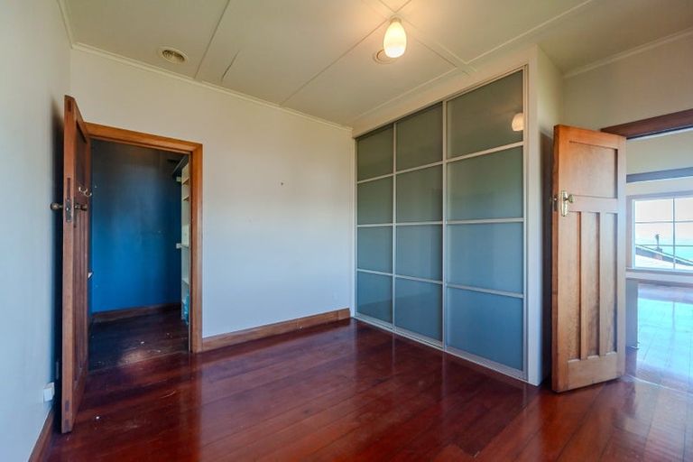 Photo of property in 94 Mitchell Street, Brooklyn, Wellington, 6021