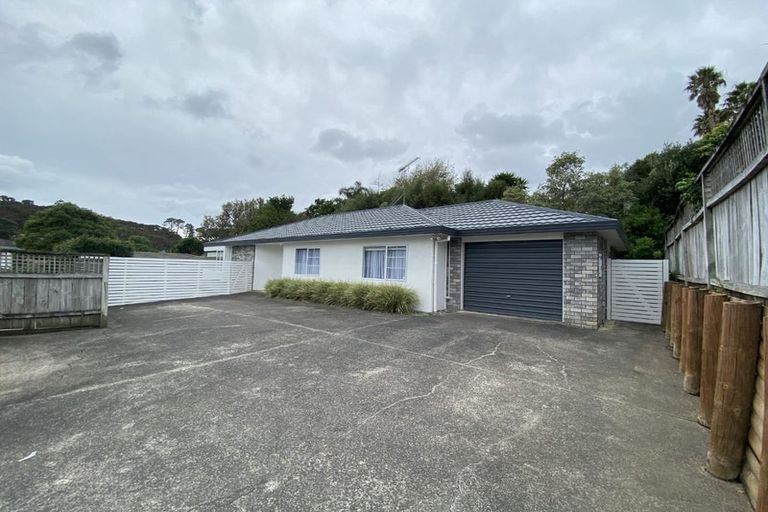 Photo of property in 5b Kestrel Heights, Arkles Bay, Whangaparaoa, 0932