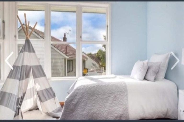 Photo of property in 15 Martin Street, Ranui, Porirua, 5024