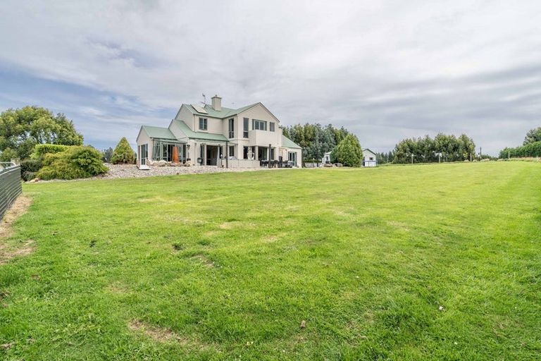 Photo of property in 113 Mason Road, Seaward Bush, Invercargill, 9871