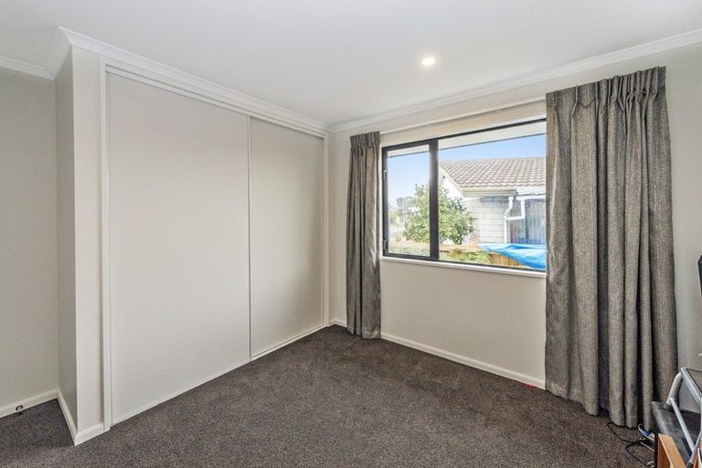 Photo of property in 69 Orrick Crescent, Avondale, Christchurch, 8061