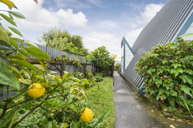 Photo of property in 2a Seaforth Avenue, Milson, Palmerston North, 4414