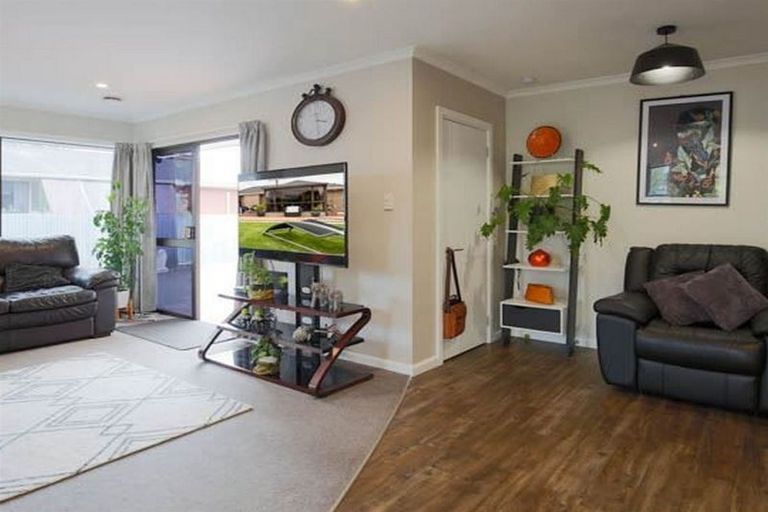 Photo of property in 4 Endeavour Place, Lyttelton, 8082