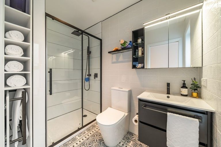 Photo of property in 54 Granville Street, Silverstream, Upper Hutt, 5019