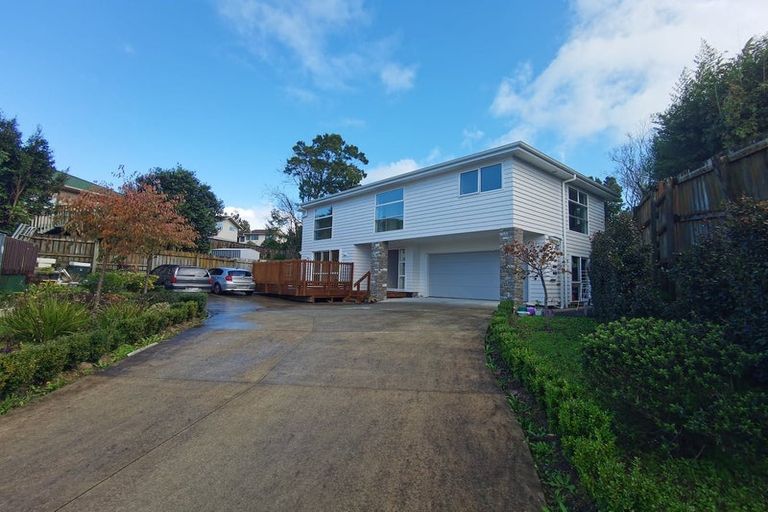 Photo of property in 25a Addison Drive, Glendene, Auckland, 0602