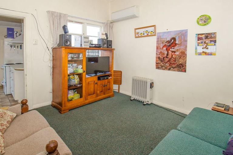 Photo of property in 161 Melbourne Street, South Dunedin, Dunedin, 9012