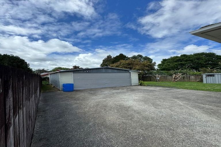 Photo of property in 12 Calvert Street, Papakura, 2110