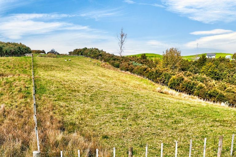 Photo of property in 161 Ranganui Road, Kaiwaka, 0573