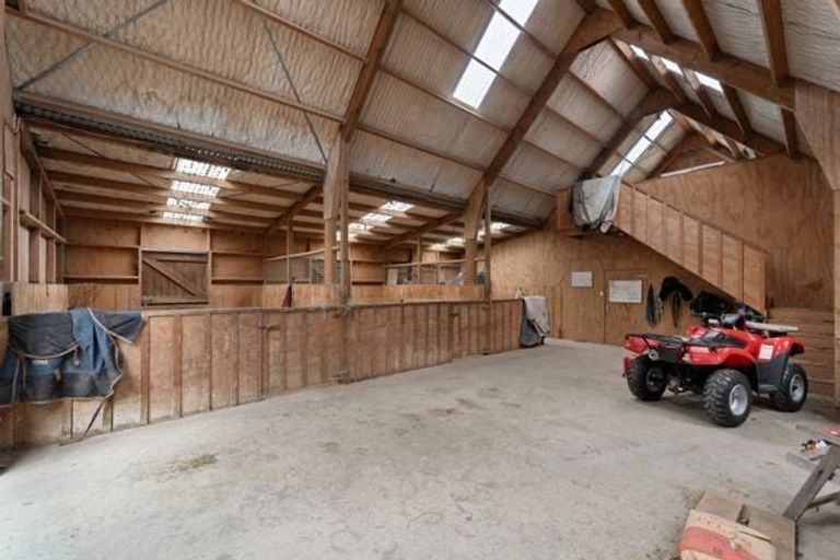 Photo of property in 40 Foster Road, Kumeu, 0891