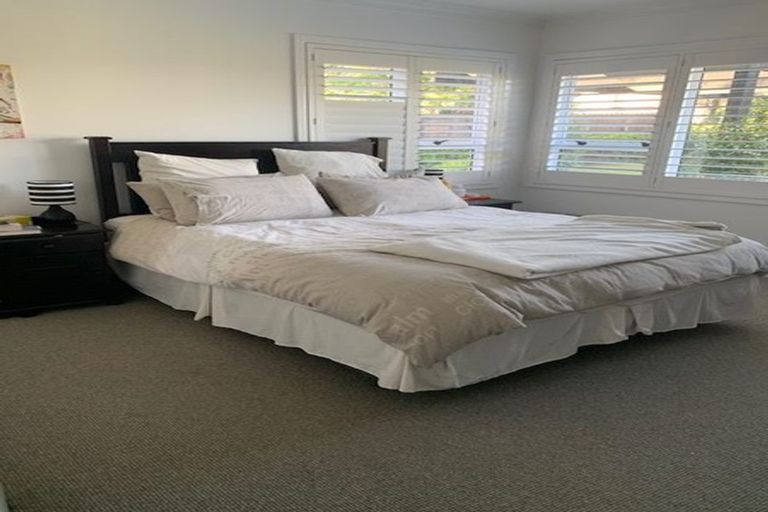 Photo of property in 2/28 Bleakhouse Road, Howick, Auckland, 2014