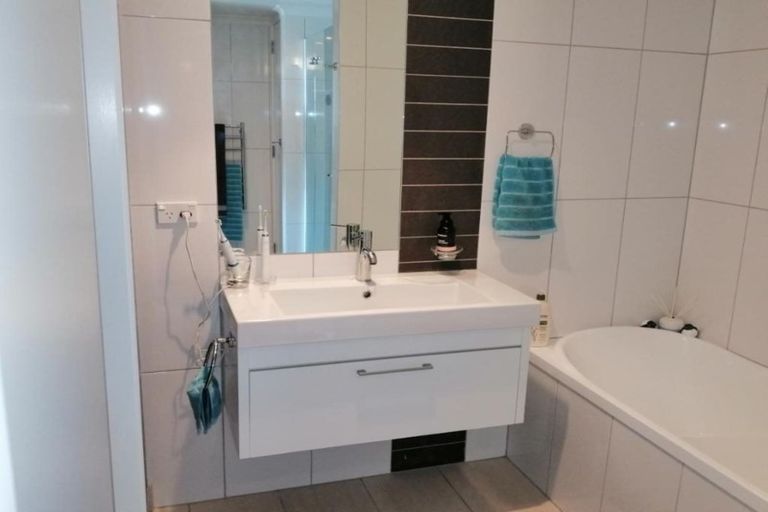 Photo of property in Bellagio Apartments, 39 Taranaki Street, Te Aro, Wellington, 6011