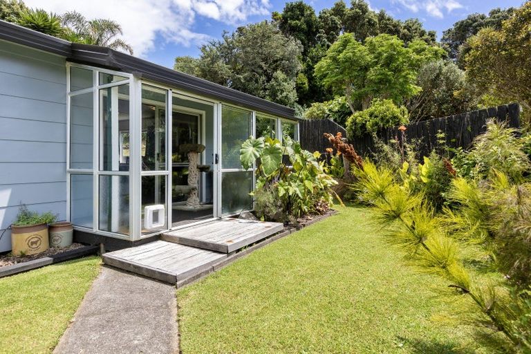 Photo of property in 2/23 Tahurangi Place, Spotswood, New Plymouth, 4310