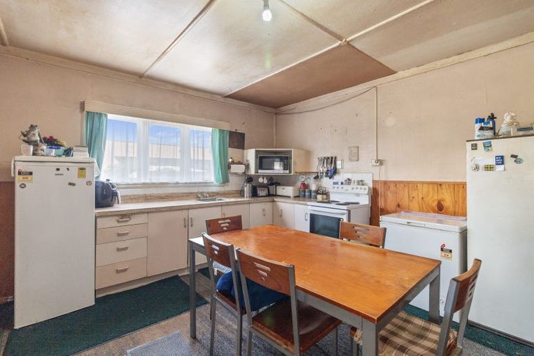 Photo of property in 18 Clive Road, Katikati, 3129