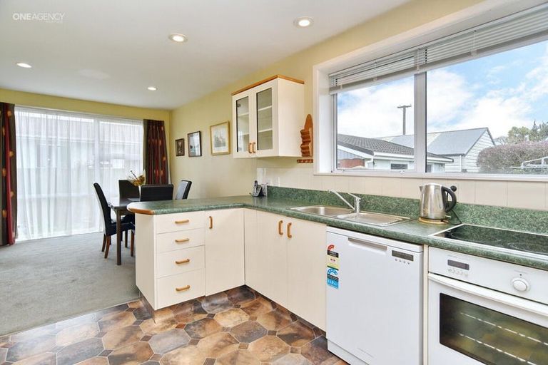 Photo of property in 29 Erin Crescent, Mairehau, Christchurch, 8013