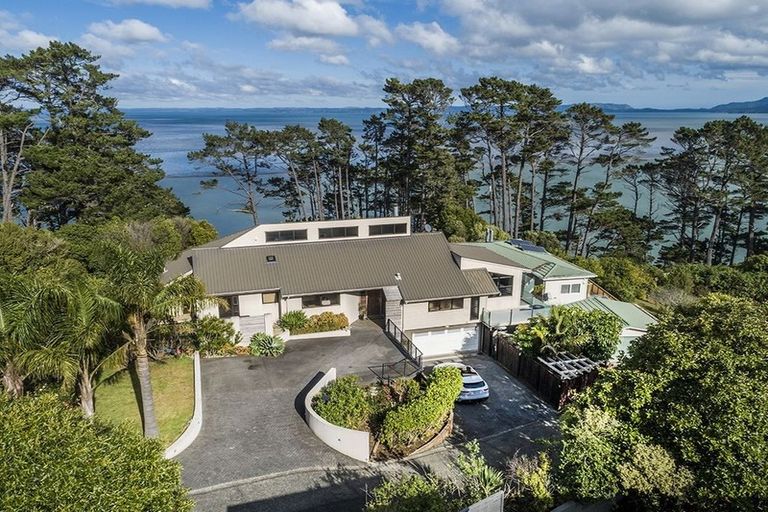 Photo of property in 37a Sylvania Crescent, Lynfield, Auckland, 1042