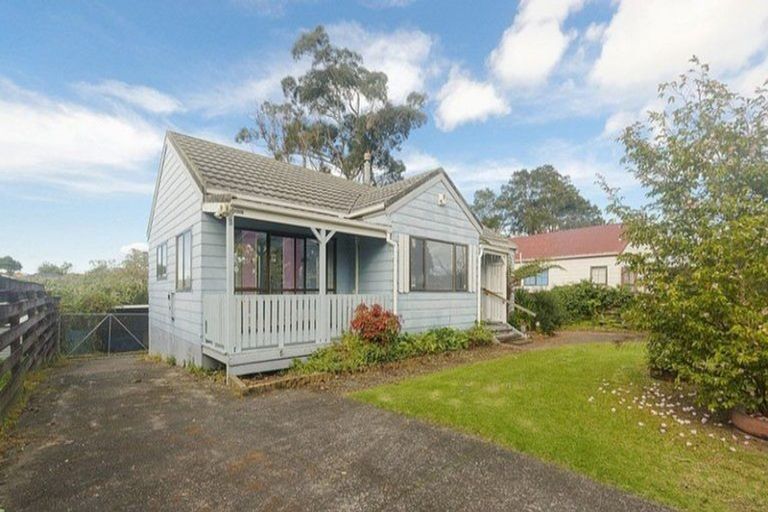 Photo of property in 5 Luanda Drive, Ranui, Auckland, 0612