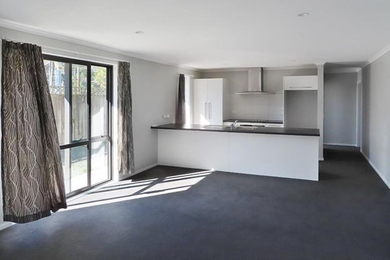 Photo of property in 2/270 Oxford Terrace, Avalon, Lower Hutt, 5011