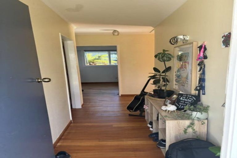 Photo of property in 26 Cranwell Street, Churton Park, Wellington, 6037