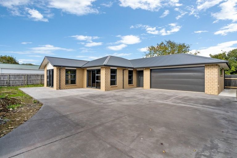 Photo of property in 117a Queen Street West, Levin, 5510