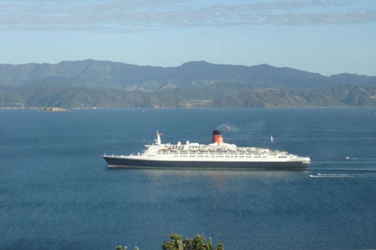 Photo of property in 96b Nicholson Road, Khandallah, Wellington, 6035