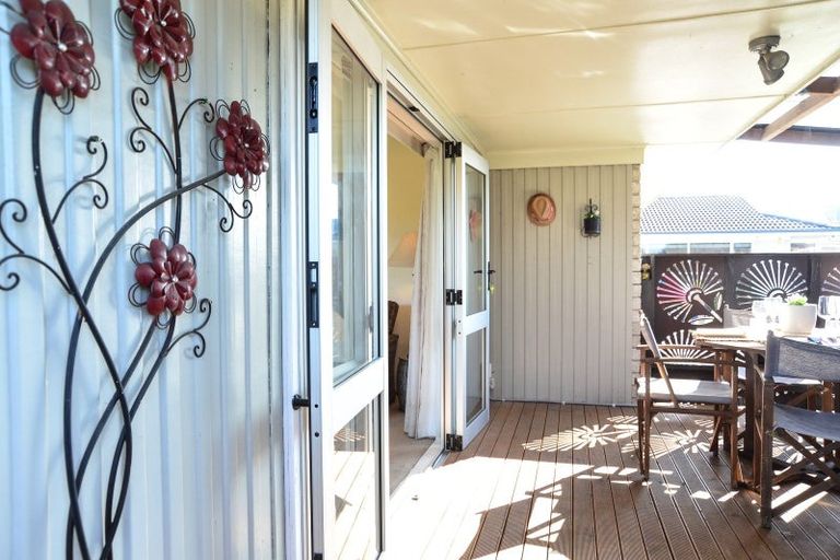 Photo of property in 39 Braid Road, St Andrews, Hamilton, 3200