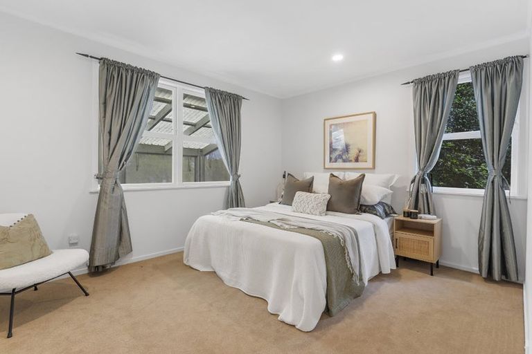 Photo of property in 3 Keldale Place, Forrest Hill, Auckland, 0620