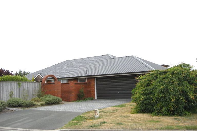 Photo of property in 6 Willoughby Lane, Parklands, Christchurch, 8083