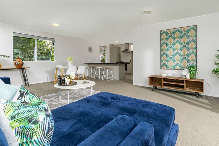 Photo of property in 685a Swanson Road, Swanson, Auckland, 0612