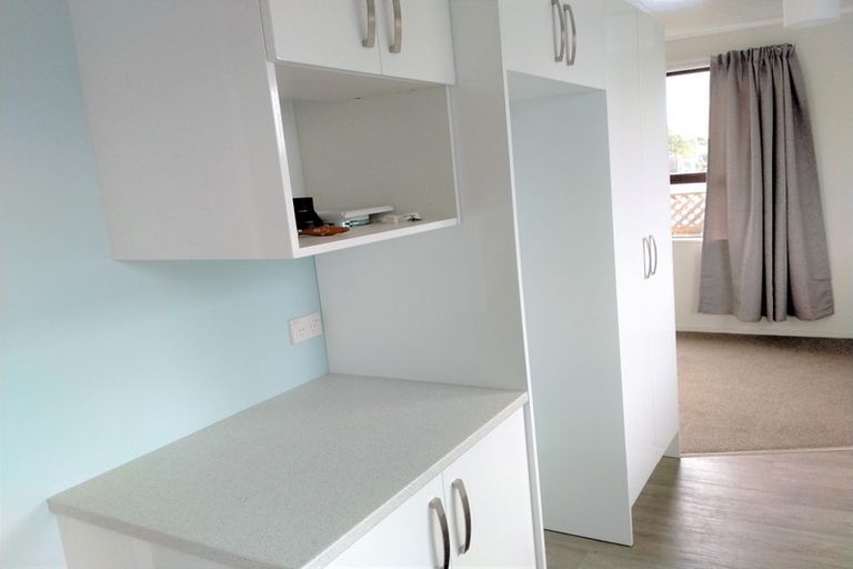 Photo of property in 25 Jeffares Place, Taradale, Napier, 4112