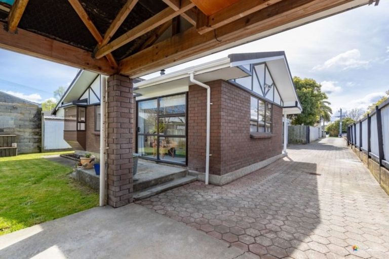 Photo of property in 2/27 Merton Street, Trentham, Upper Hutt, 5018
