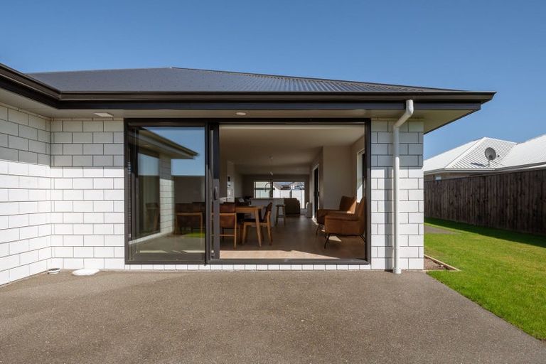 Photo of property in 8 Whitehall Drive, Springlands, Blenheim, 7201