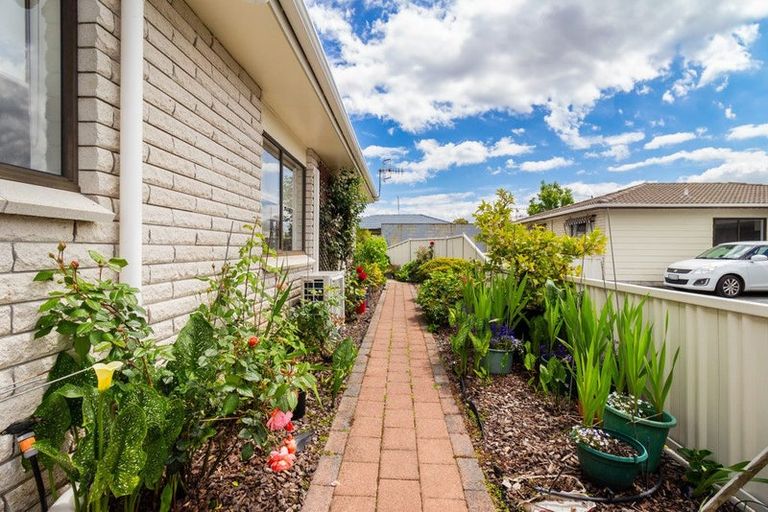 Photo of property in 25a Larch Street, Victoria, Rotorua, 3010