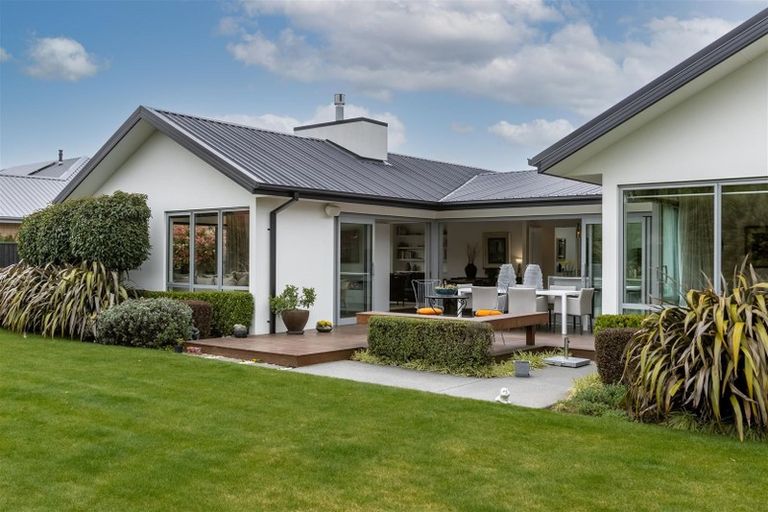 Photo of property in 20 Westburn Place, Prebbleton, 7604