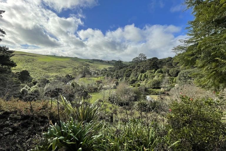 Photo of property in 159f Portsmouth Road, Bombay, 2675