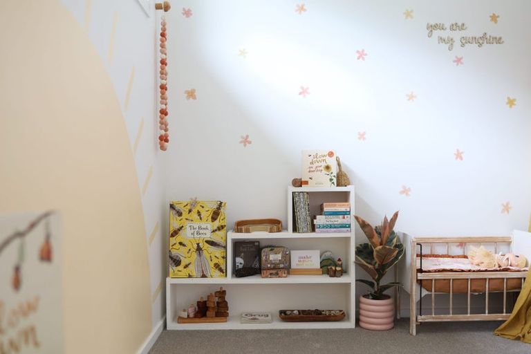 Photo of property in 17 Tuke Lane, Wanaka, 9305