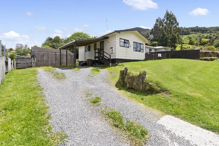 Photo of property in 77 Thomas Crescent, Western Heights, Rotorua, 3015