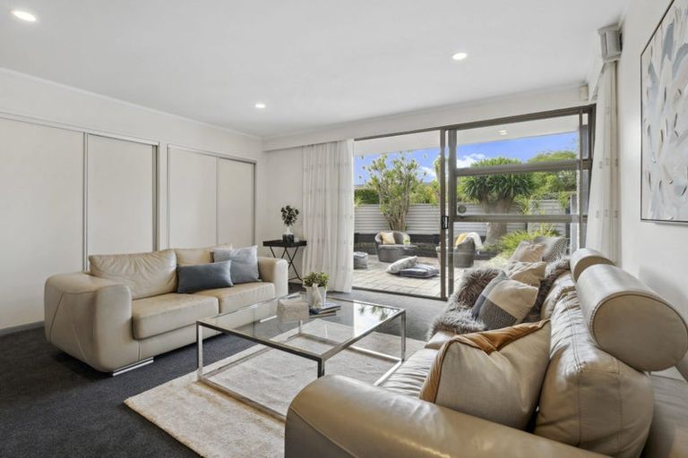 Photo of property in 1/16 Oleander, Farm Cove, Auckland, 2012