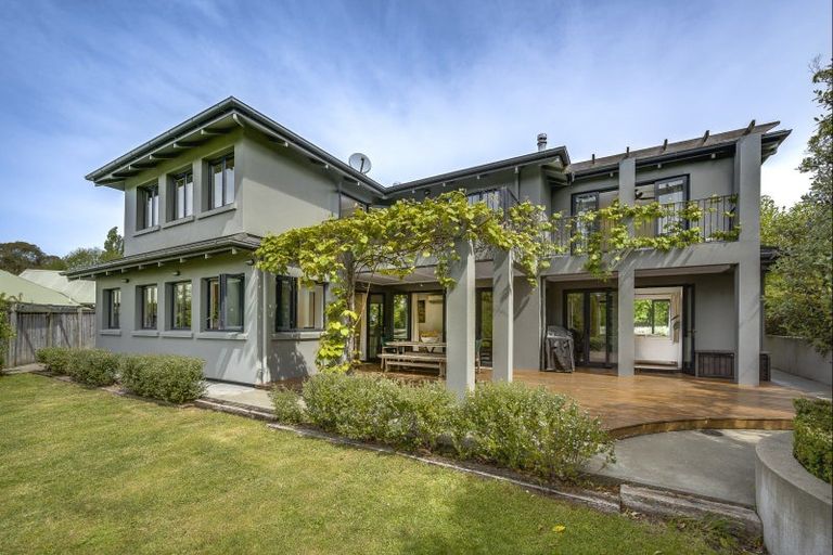 Photo of property in 43 Greenwood Road, Havelock North, 4130