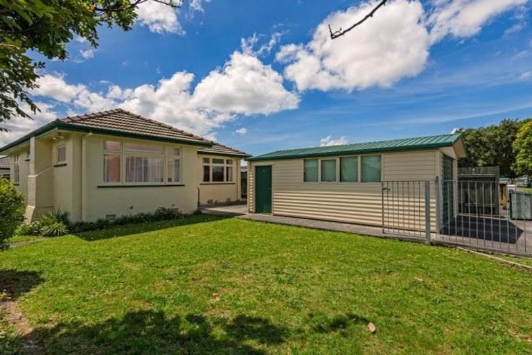 Photo of property in 21 Rata Street, Roslyn, Palmerston North, 4414