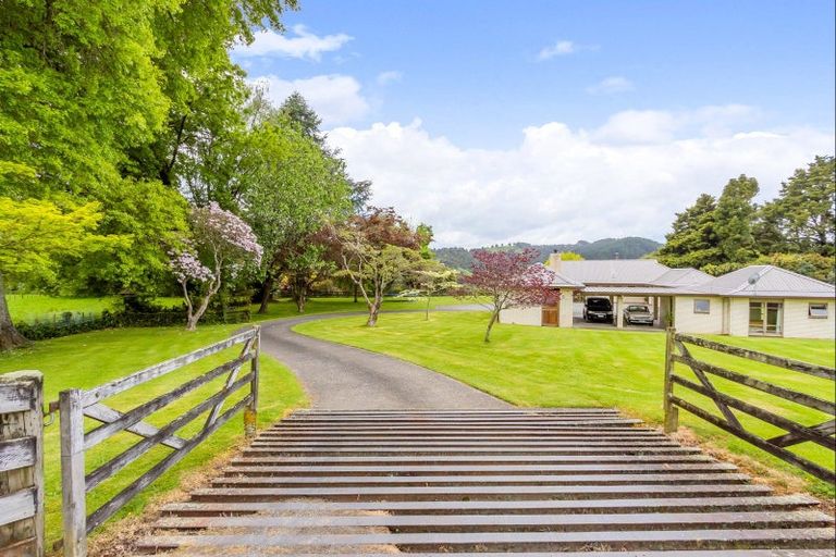 Photo of property in 25 Marsack Road, Taumarunui, 3992