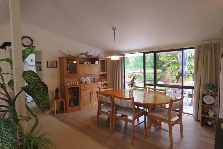 Photo of property in 31 Orchard Road, Kerikeri, 0295