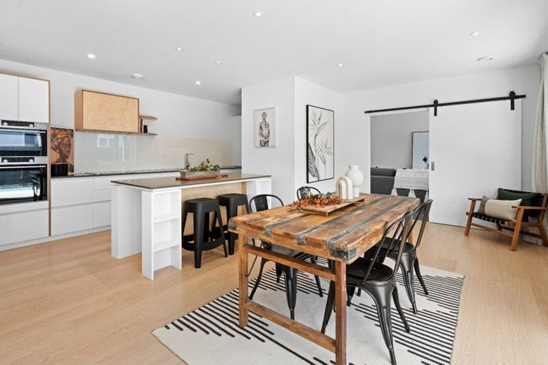 Photo of property in 64 Park Road, Carterton, 5713