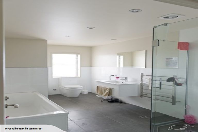 Photo of property in 2/31 Lyndon Street, Riccarton, Christchurch, 8041