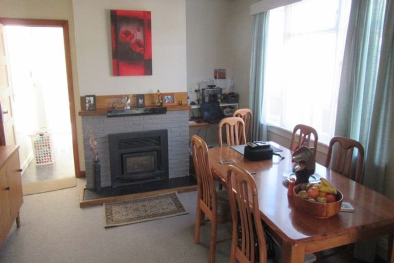 Photo of property in 1 Cameron Street, Waimate, 7924