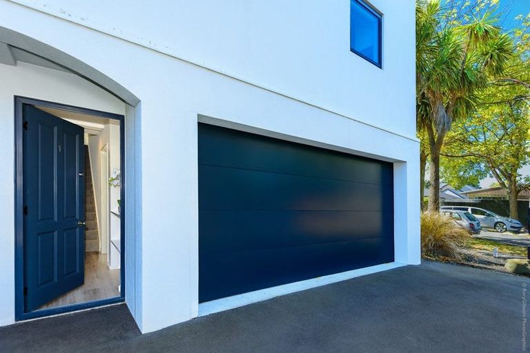 Photo of property in 2/49 Bishop Street, St Albans, Christchurch, 8014