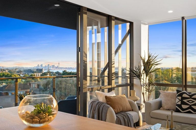 Photo of property in 303/10 Auburn Street, Takapuna, Auckland, 0622