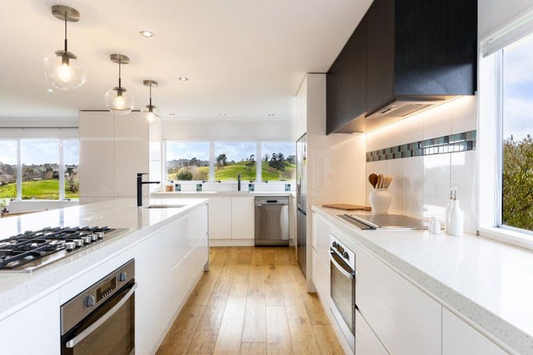 Photo of property in 31 Frost Road, Waitoki, Kaukapakapa, 0871