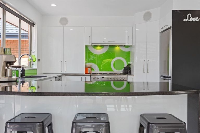 Photo of property in 23 Paget Drive, Woodend, 7610