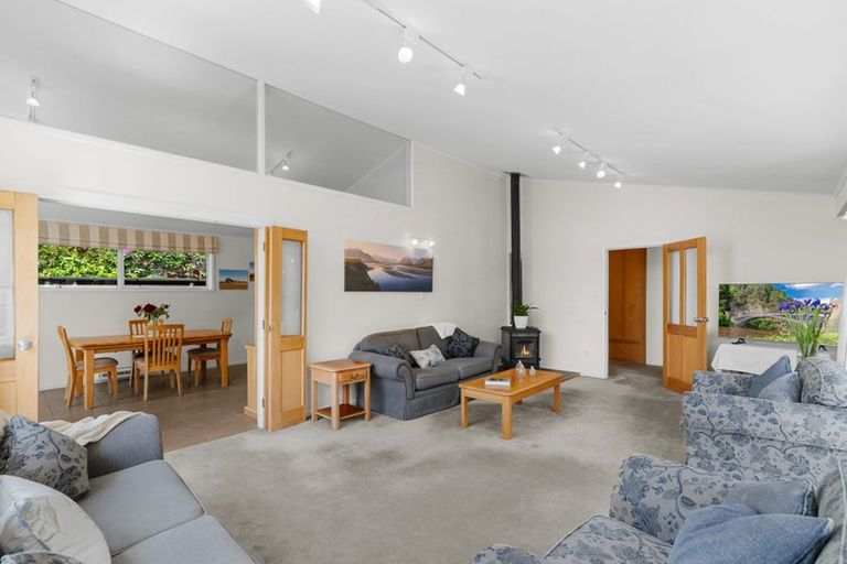 Photo of property in 10 Powell Crescent, Ilam, Christchurch, 8041