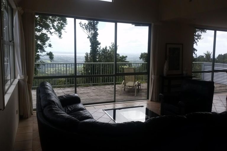 Photo of property in 182 Opanuku Road, Henderson Valley, Auckland, 0612